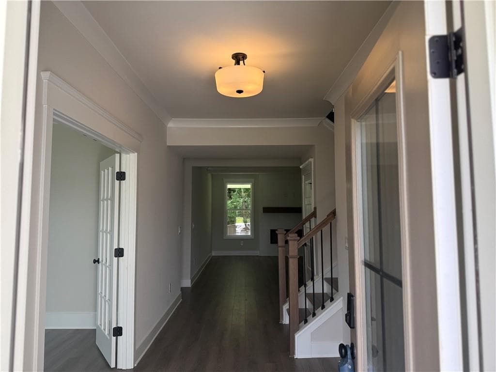 5 bedroom, 4 bathroom, 3,143 sq ft single family residence for sale at 562 Winding Rose Drive, Hoschton, GA 30548 — photo 2