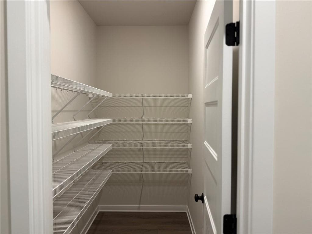 5 bedroom, 4 bathroom, 3,143 sq ft single family residence for sale at 562 Winding Rose Drive, Hoschton, GA 30548 — photo 7