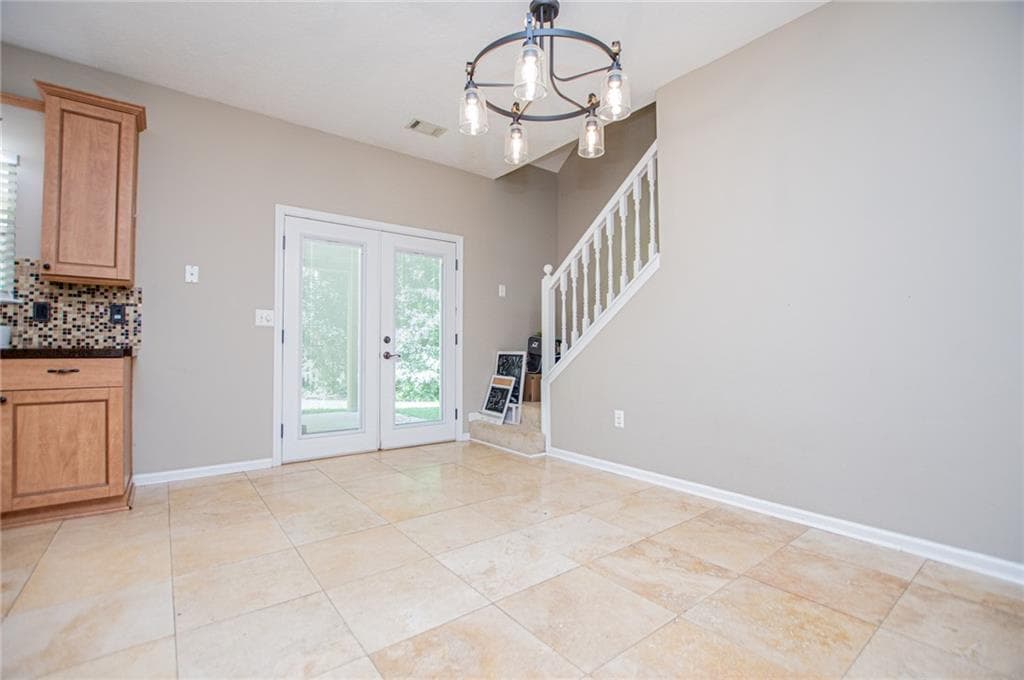 3 bedroom, 2 bathroom, 2,728 sq ft single family residence under contract at 8590 Kencrest Drive, Winston, GA 30187 — photo 8