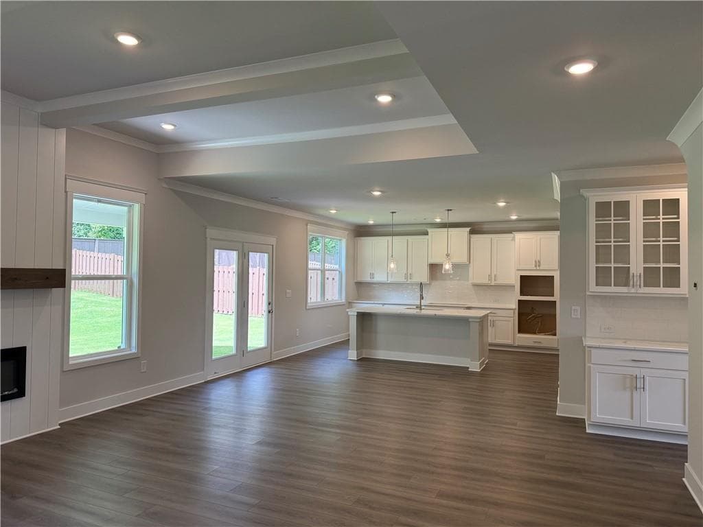 5 bedroom, 4 bathroom, 3,462 sq ft single family residence for sale at 548 Winding Rose Drive, Hoschton, GA 30548 — photo 8
