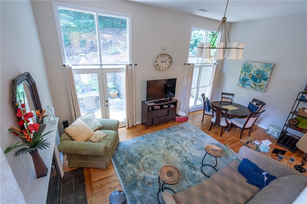 2 bedroom, 3 bathroom, 1,628 sq ft townhouse for rent at 1421 Hillpine Lane, Atlanta, GA 30306 for $3,950 a month — photo 8
