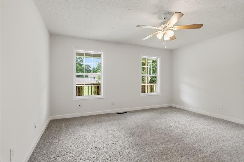 3 bedroom, 3 bathroom, 1,461 sq ft single family residence under contract at 345 Rainey Road, Temple, GA 30179 — photo 10