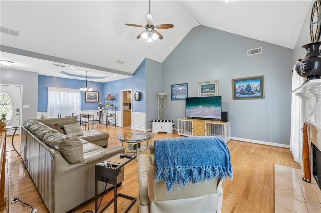 5 bedroom, 3 bathroom, 3,574 sq ft single family residence for sale at 3576 Phoenix Cove Drive, Gainesville, GA 30506 — photo 10
