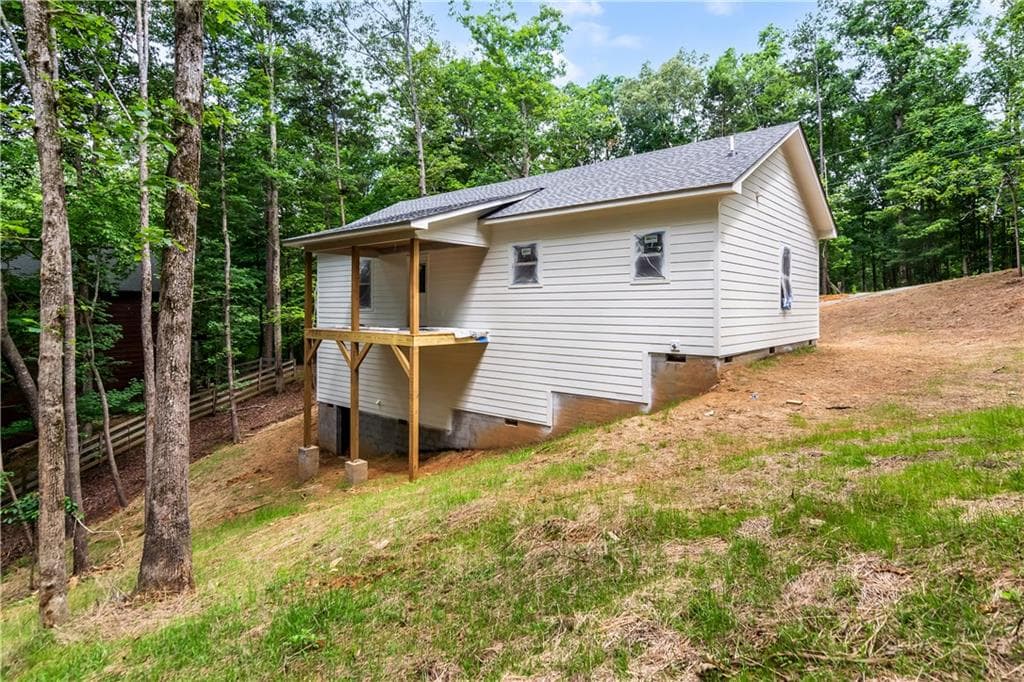 3 bedroom, 2 bathroom, 1,248 sq ft single family residence under contract at 209 Pinecrest Court, Ellijay, GA 30540 — photo 6