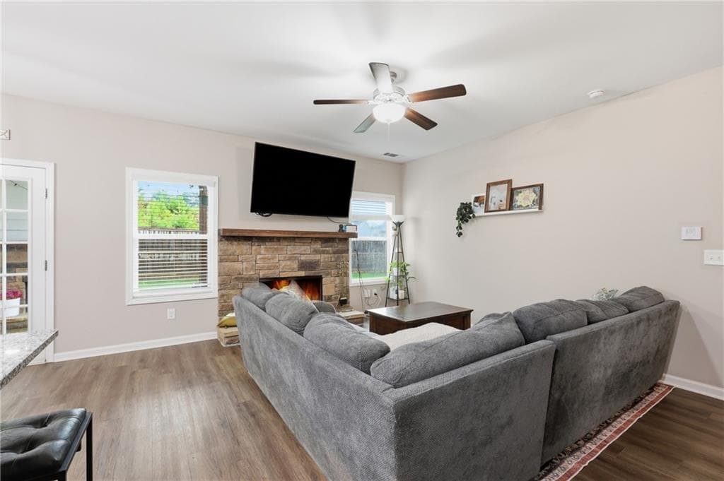 4 bedroom, 4 bathroom, 2,214 sq ft single family residence under contract at 6352 Magnolia Station Drive, Lula, GA 30554 — photo 4
