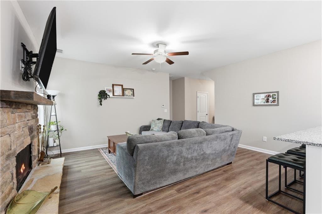 4 bedroom, 4 bathroom, 2,214 sq ft single family residence under contract at 6352 Magnolia Station Drive, Lula, GA 30554 — photo 7