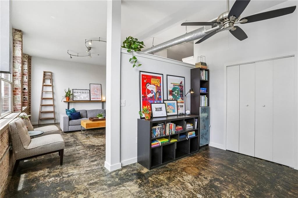 2 bedroom, 1 bathroom, 1,085 sq ft condominium for sale at 800 Peachtree Street 8613, Atlanta, GA 30308 — photo 9