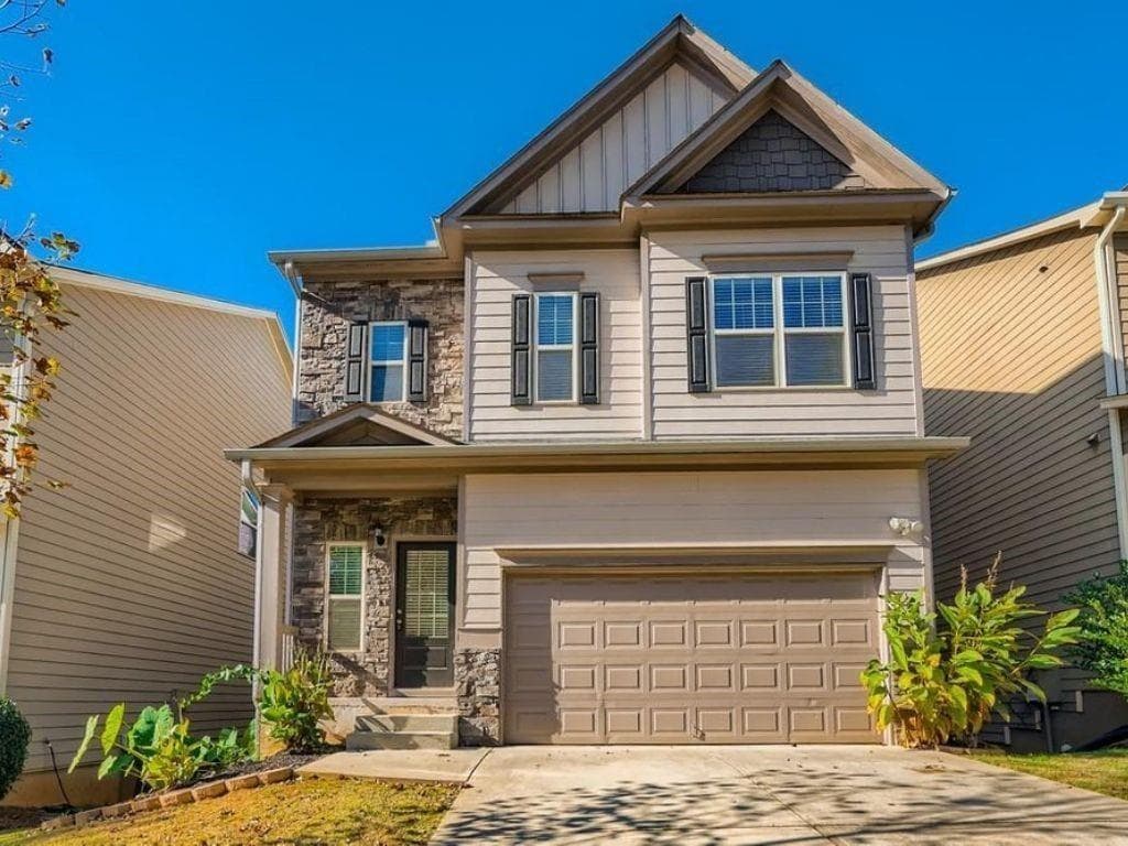 3 bedroom, 3 bathroom, 2,012 sq ft single family residence for rent at 3448 Woodward Down Trail, Buford, GA 30519 for $2,300 a month — photo 1 of 33