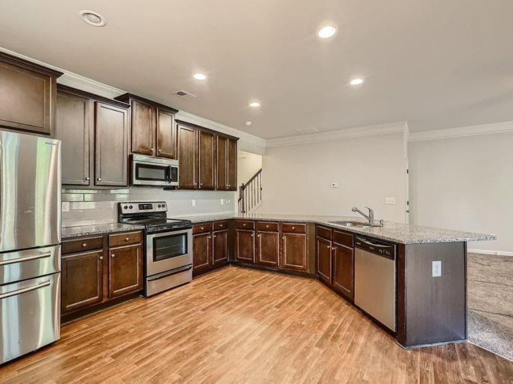 3 bedroom, 3 bathroom, 2,012 sq ft single family residence for rent at 3448 Woodward Down Trail, Buford, GA 30519 for $2,300 a month — photo 9