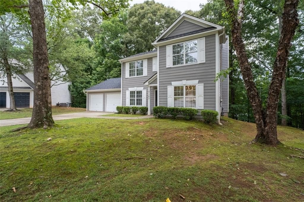 3 bedroom, 3 bathroom, 1,740 sq ft single family residence for sale at 7107 Springchase Way, Austell, GA 30168 — photo 2