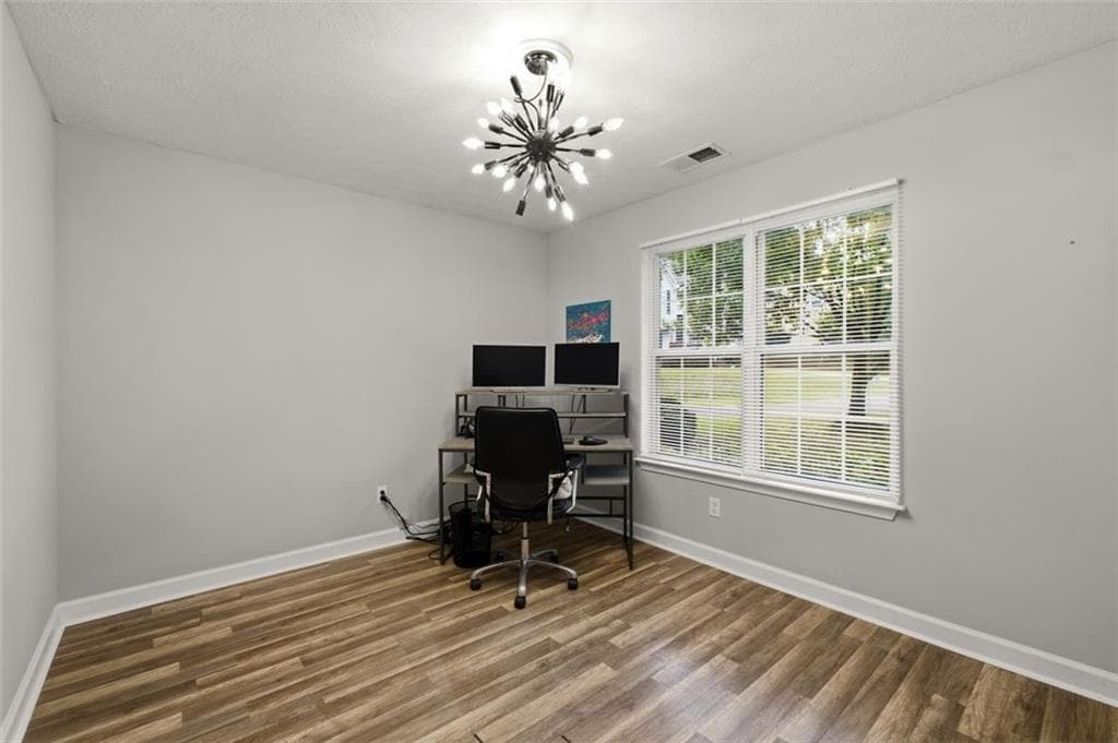 3 bedroom, 3 bathroom, 1,740 sq ft single family residence for sale at 7107 Springchase Way, Austell, GA 30168 — photo 7