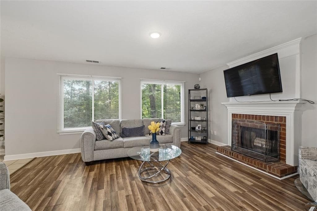 3 bedroom, 3 bathroom, 1,740 sq ft single family residence for sale at 7107 Springchase Way, Austell, GA 30168 — photo 10