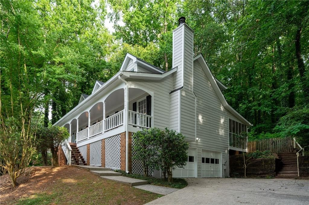 4 bedroom, 3 bathroom, 2,525 sq ft single family residence for sale at 2568 N Arbor Trail, Marietta, GA 30066 — photo 2