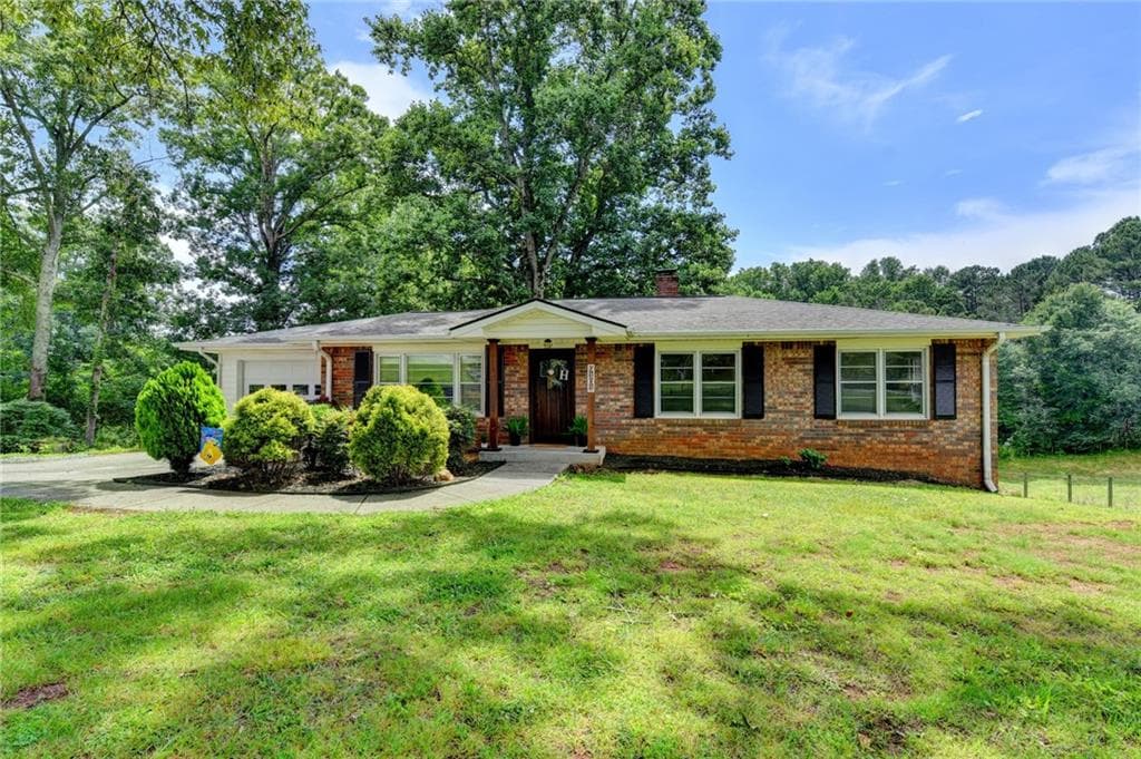 3 bedroom, 1 bathroom, 1,316 sq ft single family residence sold at 9101 Union Hill Road, Canton, GA 30115
