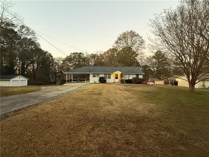 3 bedroom, 2 bathroom, 1,336 sq ft single family residence for rent at 498 Ridge Avenue, Mableton, GA 30126 for $1,775 a month — photo 2