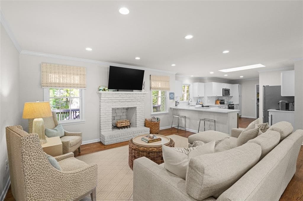 4 bedroom, 3 bathroom, 2,686 sq ft single family residence for sale at 2125 Briarwillow Drive, Atlanta, GA 30345 — photo 4