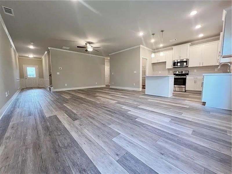 3 bedroom, 3 bathroom, 2,357 sq ft townhouse for rent at 5520 Rock Place Court, Norcross, GA 30093 for $2,700 a month — photo 7
