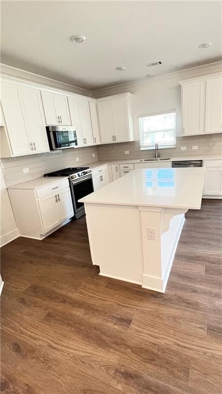 4 bedroom, 3 bathroom, 2,247 sq ft single family residence for rent at 2720 Westgate Park Drive, Loganville, GA 30052 for $2,650 a month — photo 9
