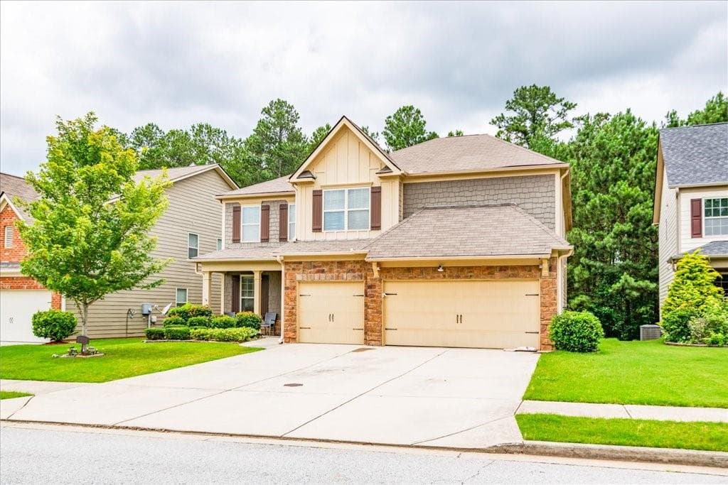 5 bedroom, 4 bathroom, 3,365 sq ft single family residence under contract at 7306 Parkland Bend, Fairburn, GA 30213 — photo 2