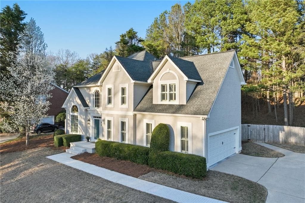 4 bedroom, 3 bathroom, 2,820 sq ft single family residence for sale at 711 Chattahoochee Place, Gainesville, GA 30506