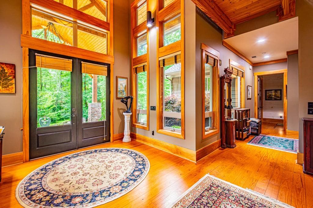 5 bedroom, 5 bathroom, 4,902 sq ft single family residence under contract at 190 Still Road, Clarkesville, GA 30523 — photo 7