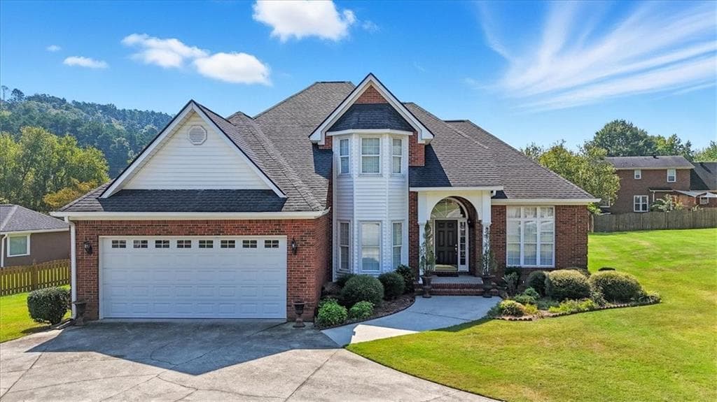 4 bedroom, 3 bathroom, 2,280 sq ft single family residence for sale at 3 Belmont Court, Rome, GA 30161