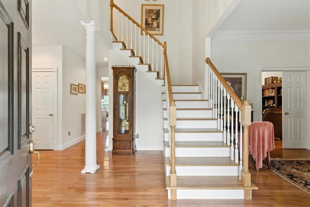 4 bedroom, 3 bathroom, 2,280 sq ft single family residence for sale at 3 Belmont Court, Rome, GA 30161 — photo 2