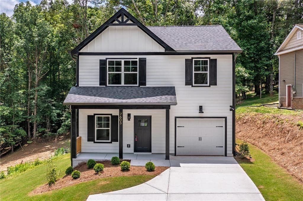 3 bedroom, 3 bathroom, 1,450 sq ft single family residence under contract at 7603 Beachwood Drive, Murrayville, GA 30564 — photo 3