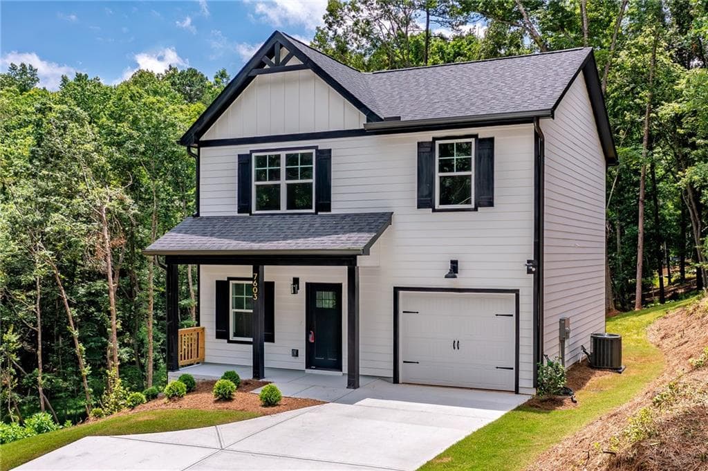 3 bedroom, 3 bathroom, 1,450 sq ft single family residence under contract at 7603 Beachwood Drive, Murrayville, GA 30564 — photo 4