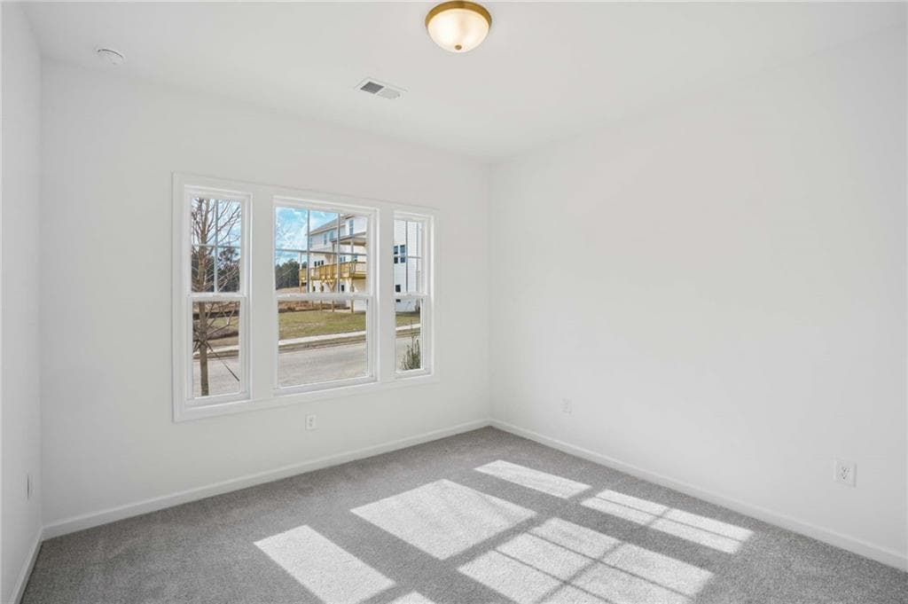 5 bedroom, 4 bathroom, 3,358 sq ft single family residence under contract at 6235 Kismet Road, Buford, GA 30518 — photo 9