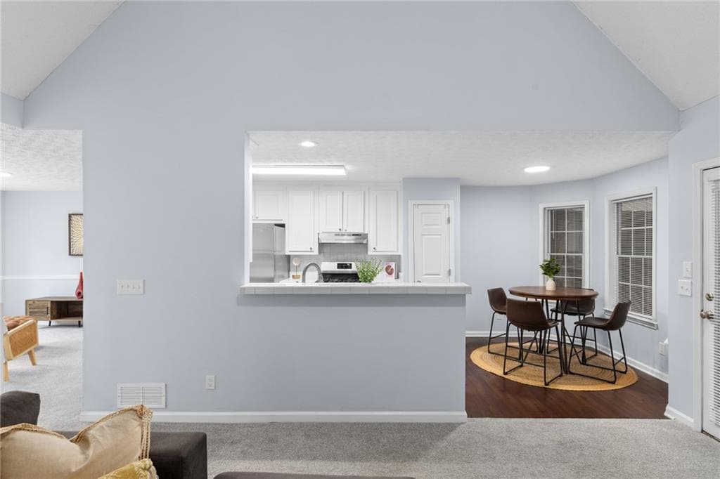 4 bedroom, 3 bathroom, 2,320 sq ft single family residence for sale at 106 Hearthstone Drive, Woodstock, GA 30189 — photo 8