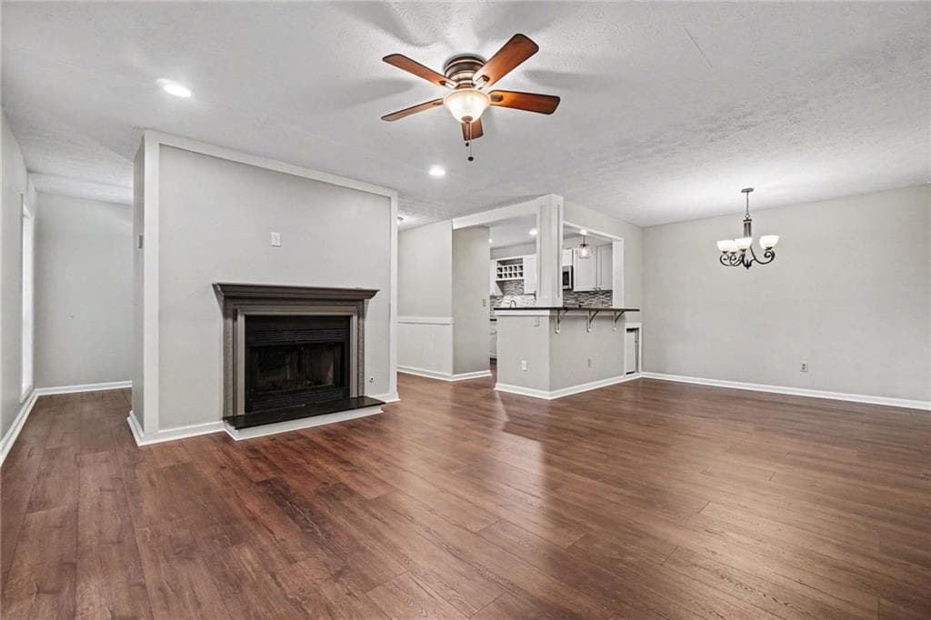 2 bedroom, 1 bathroom, 1,126 sq ft condominium under contract at 616 Wynnes Ridge Circle, Marietta, GA 30067 — photo 6