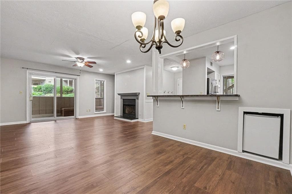 2 bedroom, 1 bathroom, 1,126 sq ft condominium under contract at 616 Wynnes Ridge Circle, Marietta, GA 30067 — photo 8