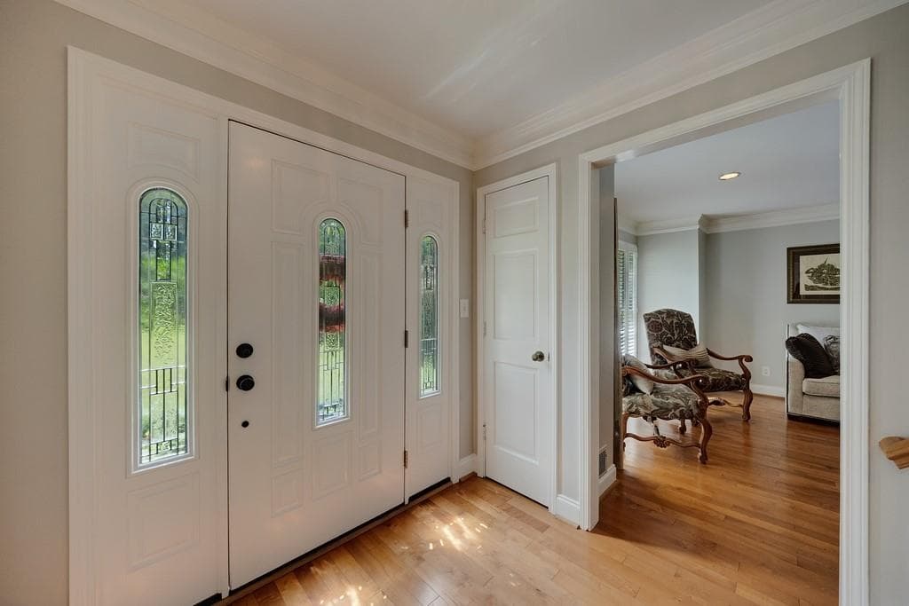 5 bedroom, 4 bathroom, 3,044 sq ft single family residence for sale at 4002 Edgewood Court, Marietta, GA 30068 — photo 6