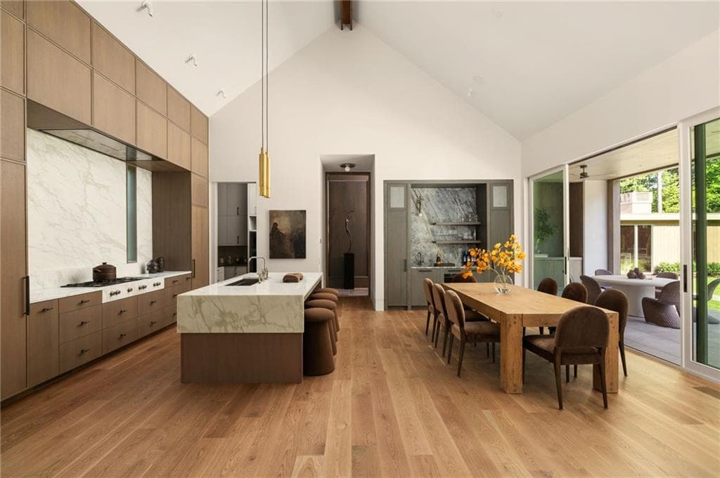 5 bedroom, 6 bathroom, 5,126 sq ft single family residence for sale at 3 Sardis Trail, Chattahoochee Hills, GA 30268 — photo 7