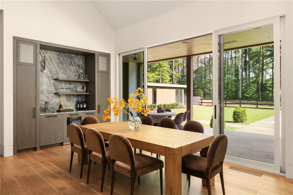5 bedroom, 6 bathroom, 5,126 sq ft single family residence for sale at 3 Sardis Trail, Chattahoochee Hills, GA 30268 — photo 8