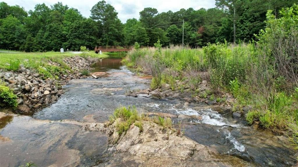 4 bedroom, 3 bathroom, 3,526 sq ft single family residence for sale at 434 Sunset Court, Jasper, GA 30143 — photo 7