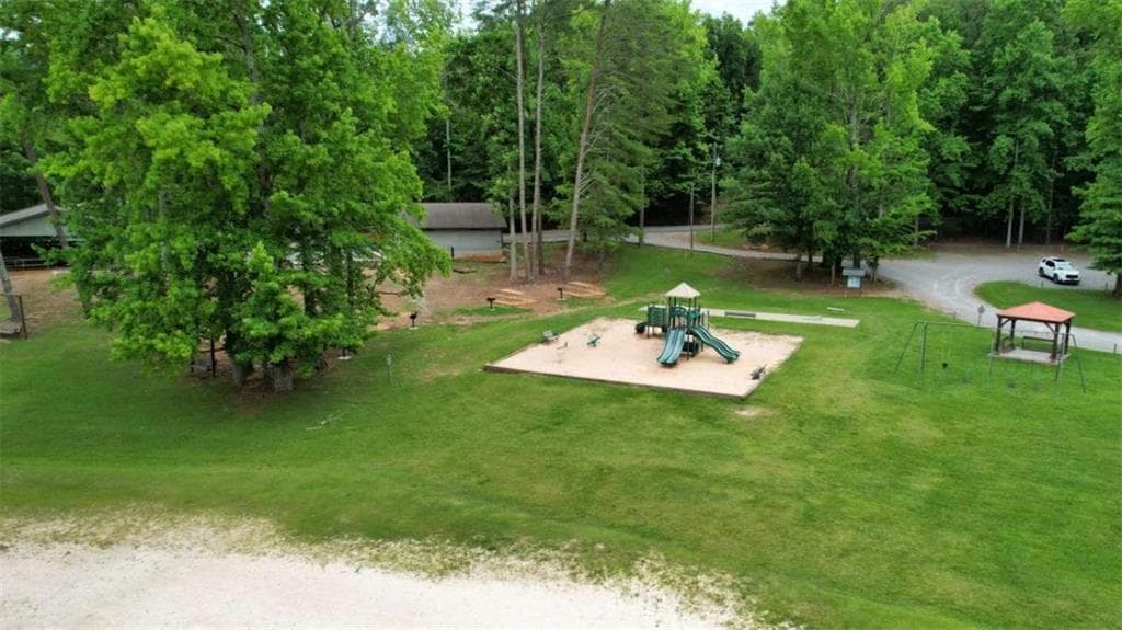 4 bedroom, 3 bathroom, 3,526 sq ft single family residence for sale at 434 Sunset Court, Jasper, GA 30143 — photo 9