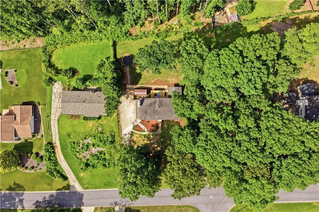 4 bedroom, 4 bathroom, 3,766 sq ft single family residence for sale at 305 Saint Patrick Drive, Mableton, GA 30126 — photo 5