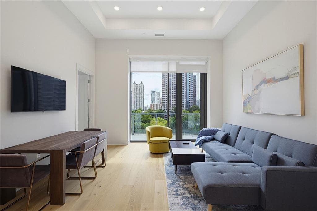 1 bedroom, 2 bathroom, 936 sq ft condominium for rent at 40 12th Street 802, Atlanta, GA 30309 for $4,100 a month — photo 9
