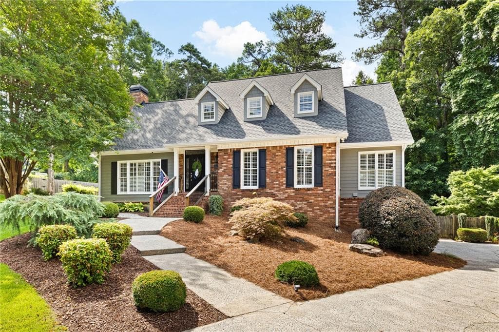4 bedroom, 4 bathroom, 3,611 sq ft single family residence under contract at 491 Timberlea Lake Drive, Marietta, GA 30067 — photo 2