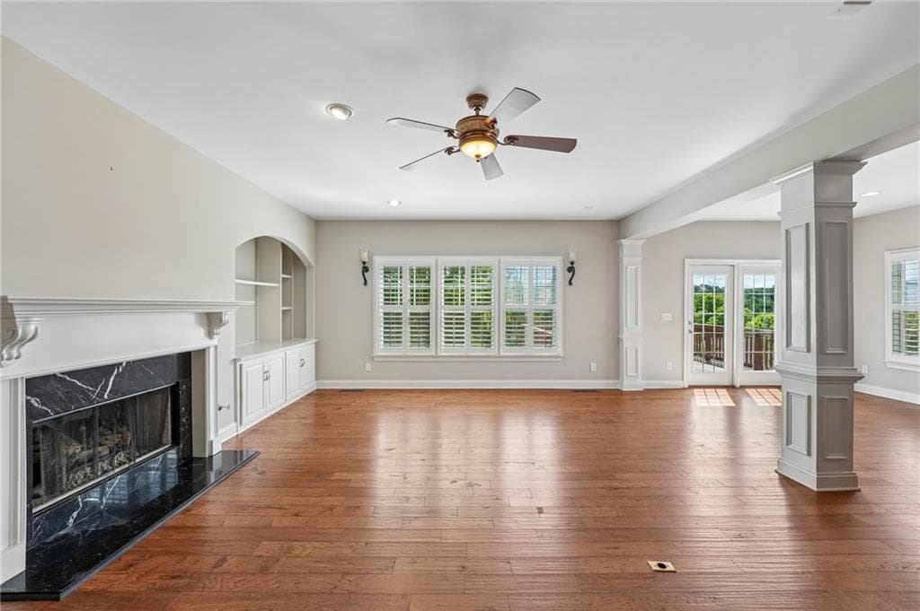 5 bedroom, 5 bathroom, 5,858 sq ft single family residence under contract at 4335 Darian Court, Cumming, GA 30041 — photo 6