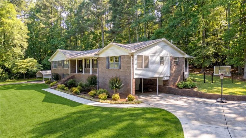 3 bedroom, 3 bathroom, 2,328 sq ft single family residence sold at 75 Wildwood Way, Dallas, GA 30157