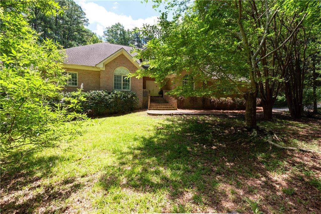 5 bedroom, 5 bathroom, 3,082 sq ft single family residence for sale at 3010 Kari Brook Lane, Monroe, GA 30655 — photo 1 of 58