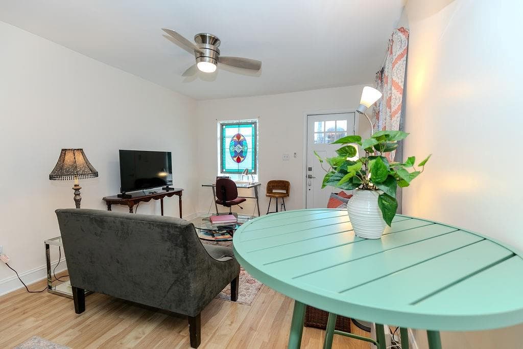 2 bedroom, 1 bathroom, 572 sq ft duplex for rent at 150 South Avenue 1, Atlanta, GA 30315 for $2,350 a month — photo 7
