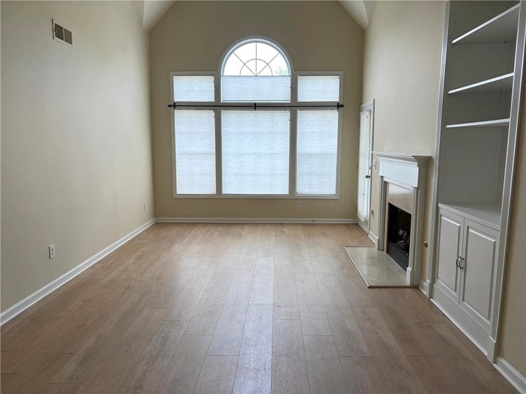 3 bedroom, 2 bathroom, 1,740 sq ft condominium for rent at 3636 Habersham Road 1401, Atlanta, GA 30305 for $2,800 a month — photo 3