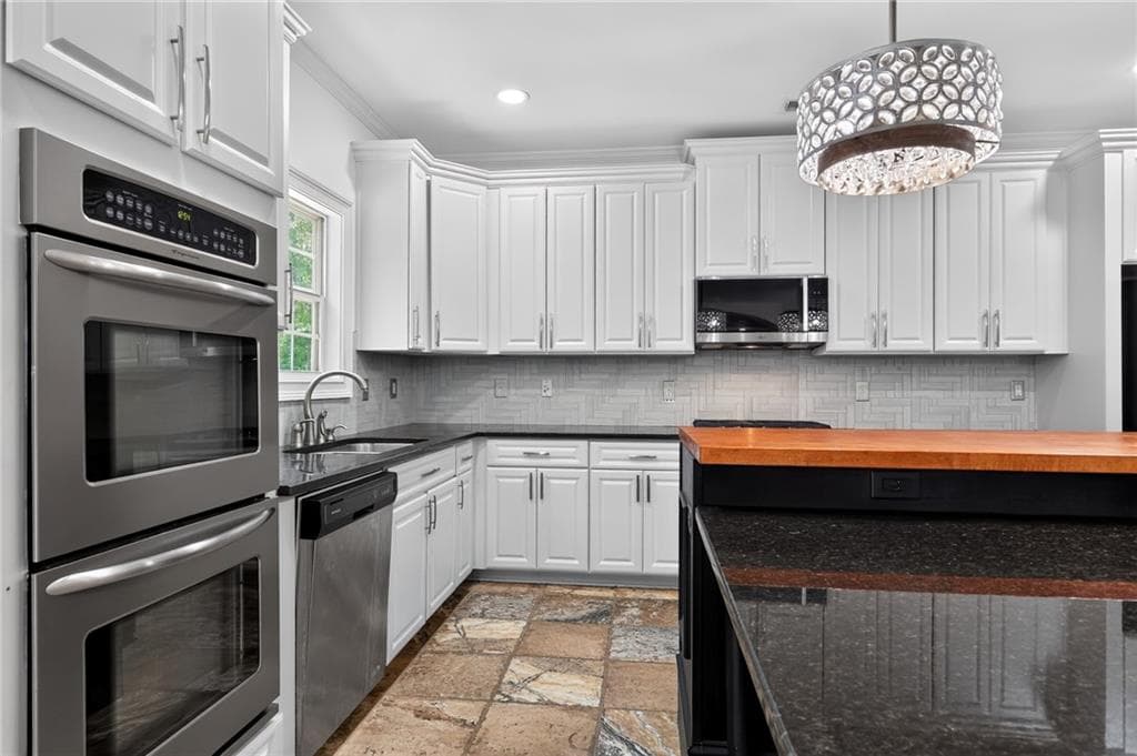 5 bedroom, 5 bathroom, 5,164 sq ft single family residence for rent at 5428 Spelman Drive, South Fulton, GA 30331 for $5,040 a month — photo 8