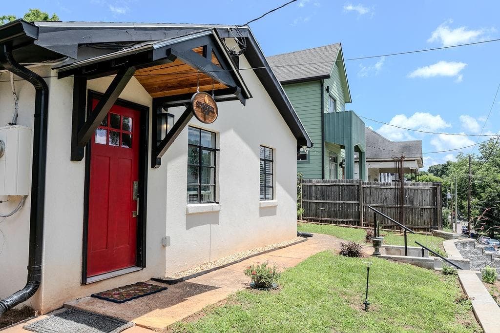2 bedroom, 1 bathroom, 572 sq ft duplex for rent at 150 South Avenue 1, Atlanta, GA 30315 for $2,350 a month — photo 3