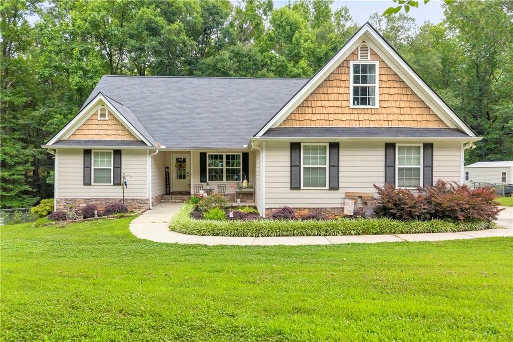 4 bedroom, 4 bathroom, 3,016 sq ft single family residence for sale at 587 J B Owens Road, Bethlehem, GA 30620