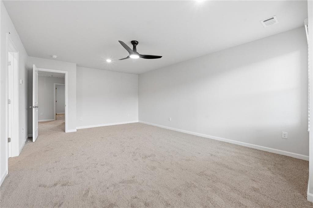 4 bedroom, 4 bathroom, 2,345 sq ft single family residence under contract at 717 Lipizzan Trace, Hogansville, GA 30230 — photo 9